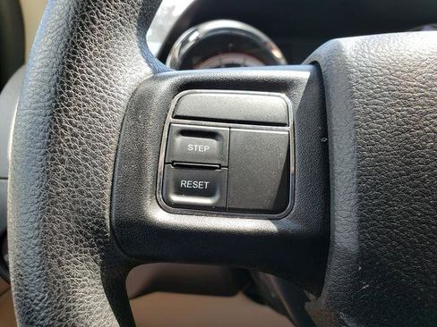 Used 2015 Dodge Grand Caravan SE w/ Quick Order Package 29E SE image 19