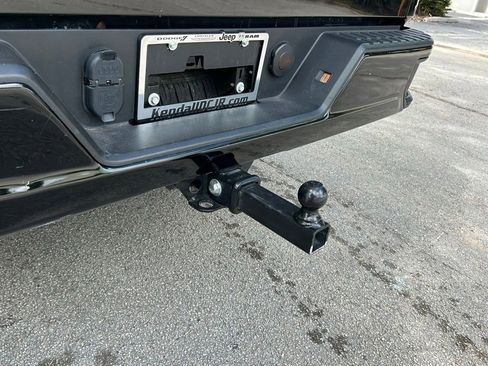Used 2024 Chevrolet Silverado 1500 Custom RWD image 33