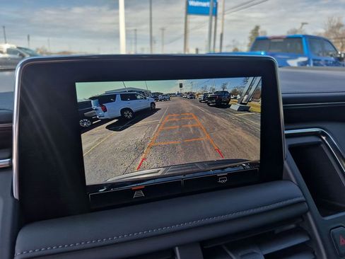 Certified 2023 GMC Yukon XL SLE image 19