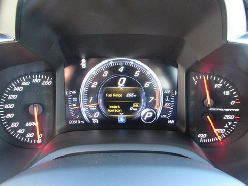 Used 2019 Chevrolet Corvette Stingray Coupe w/ Battery Protection Package image 9