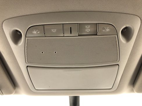 Used 2018 Nissan Murano S image 18