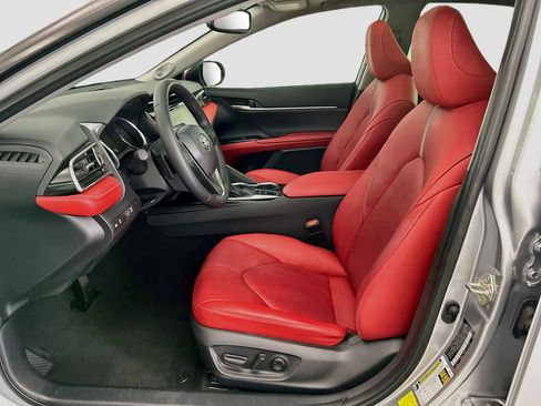 Used 2020 Toyota Camry XSE w/ Protection Package (Q2) FWD image 17