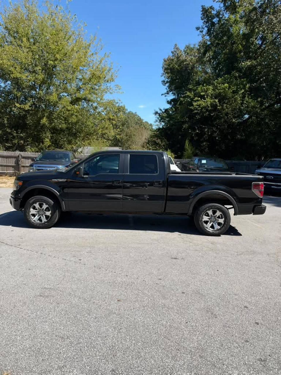 Used 2013 Ford F150 FX4 w/ Luxury Equipment Group AWD/4WD image 2