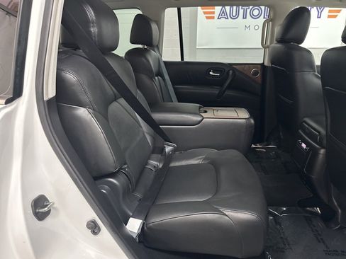 Used 2022 Nissan Armada SL w/ Captain's Chairs Package image 34