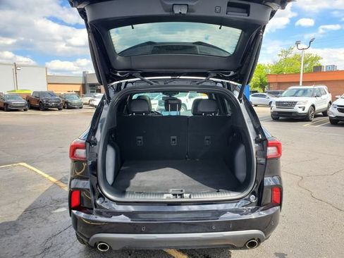 Used 2024 Ford Escape ST-Line Elite w/ Premium Technology Package AWD/4WD image 27