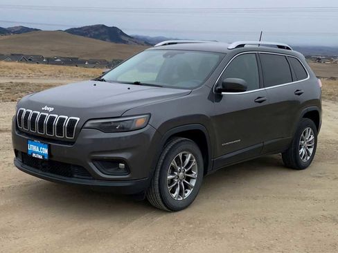 Used 2020 Jeep Cherokee Latitude Lux w/ Quick Order Package 26H Lux image 4