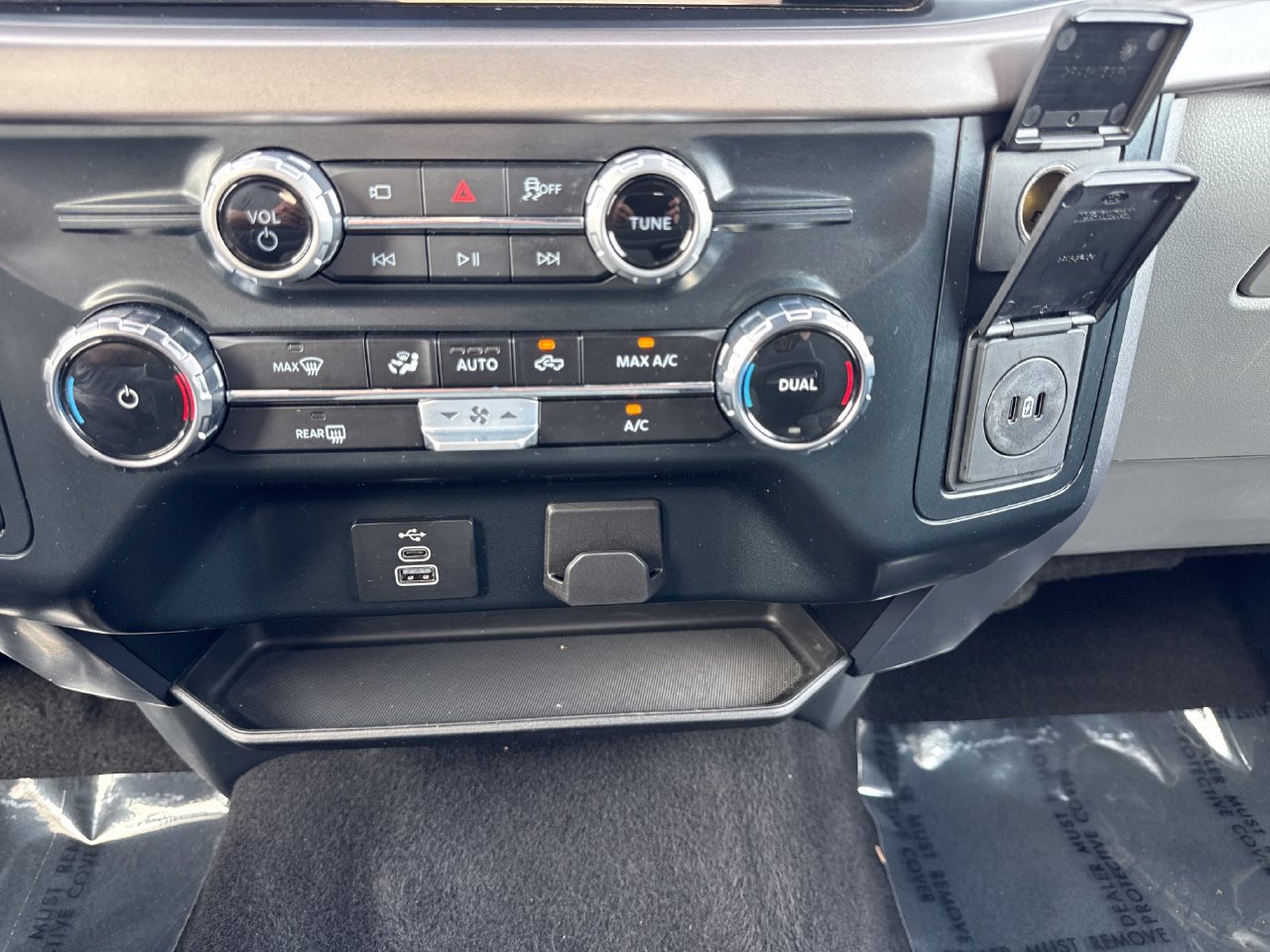 Used 2025 Ford F150 XLT w/ Equipment Group 301A Standard AWD/4WD image 24