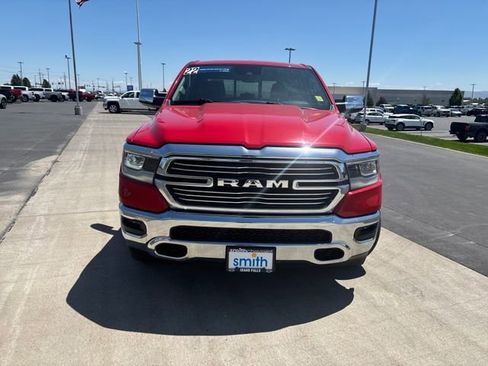 Used 2022 RAM 1500 Laramie AWD/4WD image 8