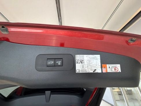 Used 2025 Toyota Crown Signia w/ Advanced Technology Package AWD/4WD image 19