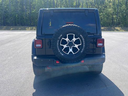 Certified 2021 Jeep Wrangler Unlimited Rubicon AWD/4WD image 6
