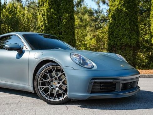 Used 2020 Porsche 911 Carrera 4S AWD/4WD image 8