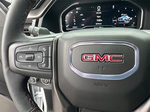 Used 2025 GMC Sierra 1500 AT4X image 26