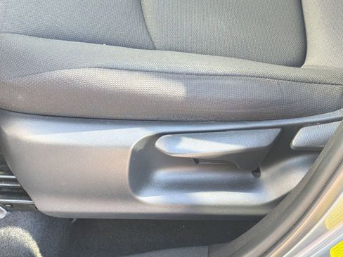 Certified 2023 Toyota Corolla Cross LE w/ Moonroof Package image 14