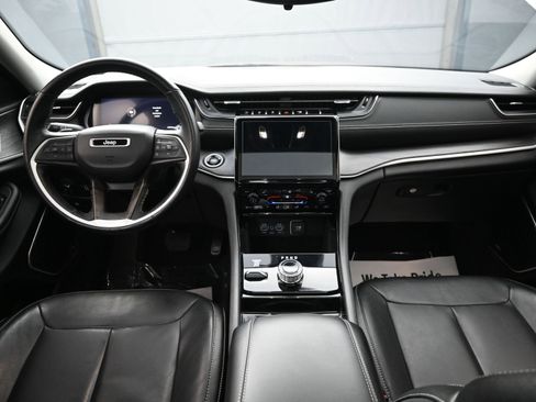 Used 2022 Jeep Grand Cherokee L Limited image 23