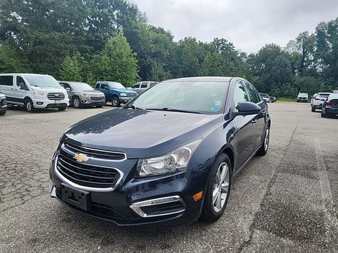 Used 2015 Chevrolet Cruze LT FWD image 1