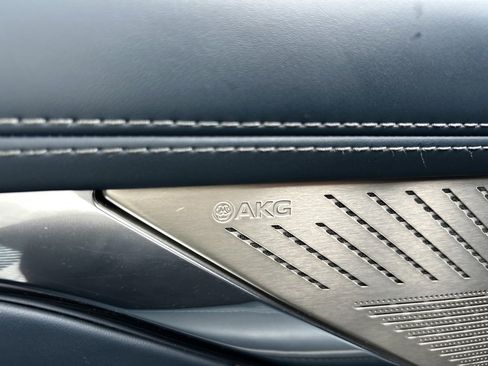 Used 2025 Cadillac Escalade IQ Luxury 2 w/ LPO, Premium Carpet Package image 42