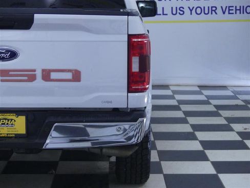 Used 2021 Ford F150 XLT image 30