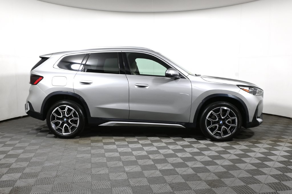 Certified 2025 BMW X1 xDrive28i w/ Technology Package AWD/4WD image 8