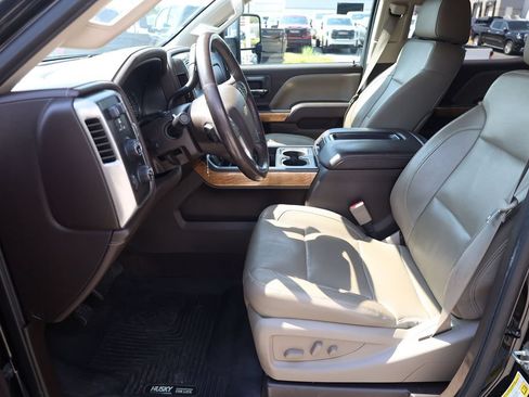 Used 2015 Chevrolet Silverado 3500 LTZ AWD/4WD image 11