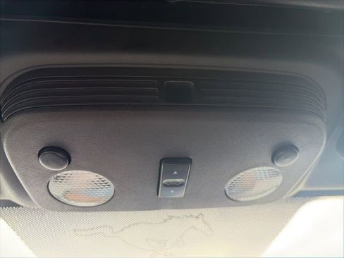 Used 2013 Ford Mustang Convertible image 19