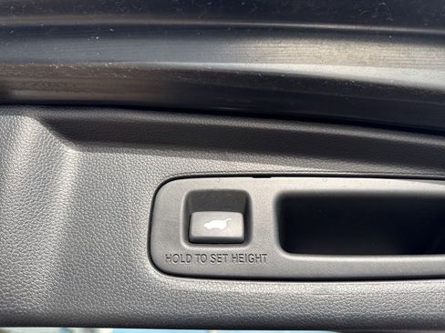 Certified 2025 Honda CR-V EX-L image 8