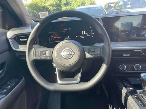 New 2025 Nissan Kicks SV w/ SV Premium Package image 13