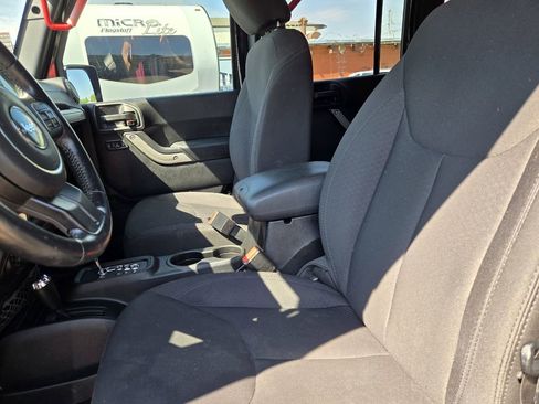 Used 2015 Jeep Wrangler Unlimited Sport w/ Quick Order Package 24S image 15