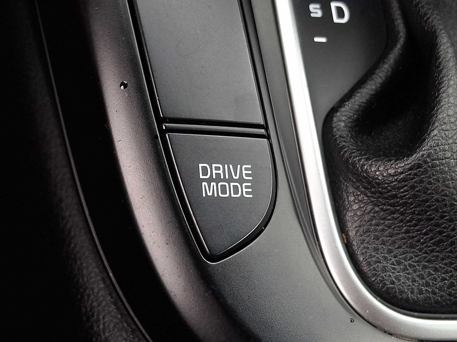 Used 2023 Kia Soul LX w/ LX Technology Package FWD image 23