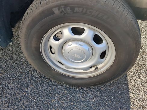 Used 2024 Ford F150 XL image 9