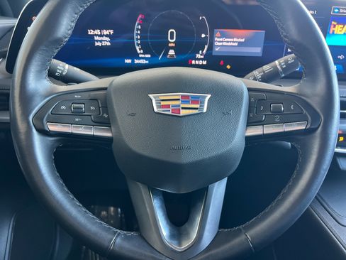 Certified 2025 Cadillac XT4 Premium Luxury FWD image 23