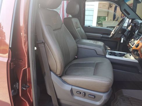 Used 2015 Ford F250 King Ranch w/ King Ranch w/Chrome Package AWD/4WD image 10