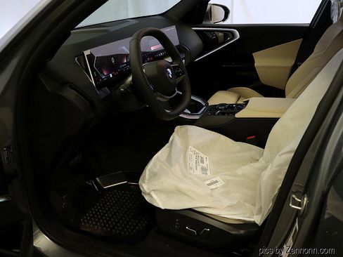 Used 2026 BMW X3 xDrive30 w/ Convenience Package image 11