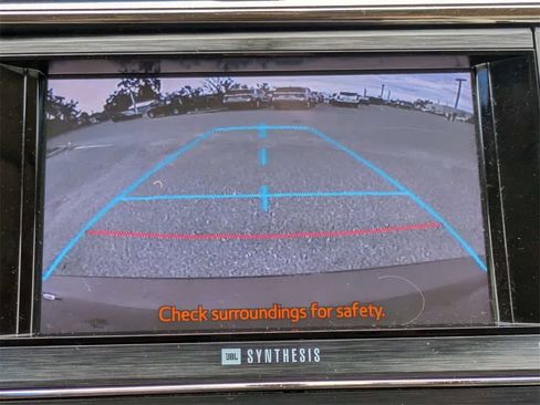 Used 2013 Toyota Avalon XLE Premium image 26