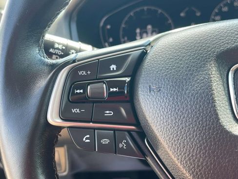 Used 2022 Honda Accord Touring image 39