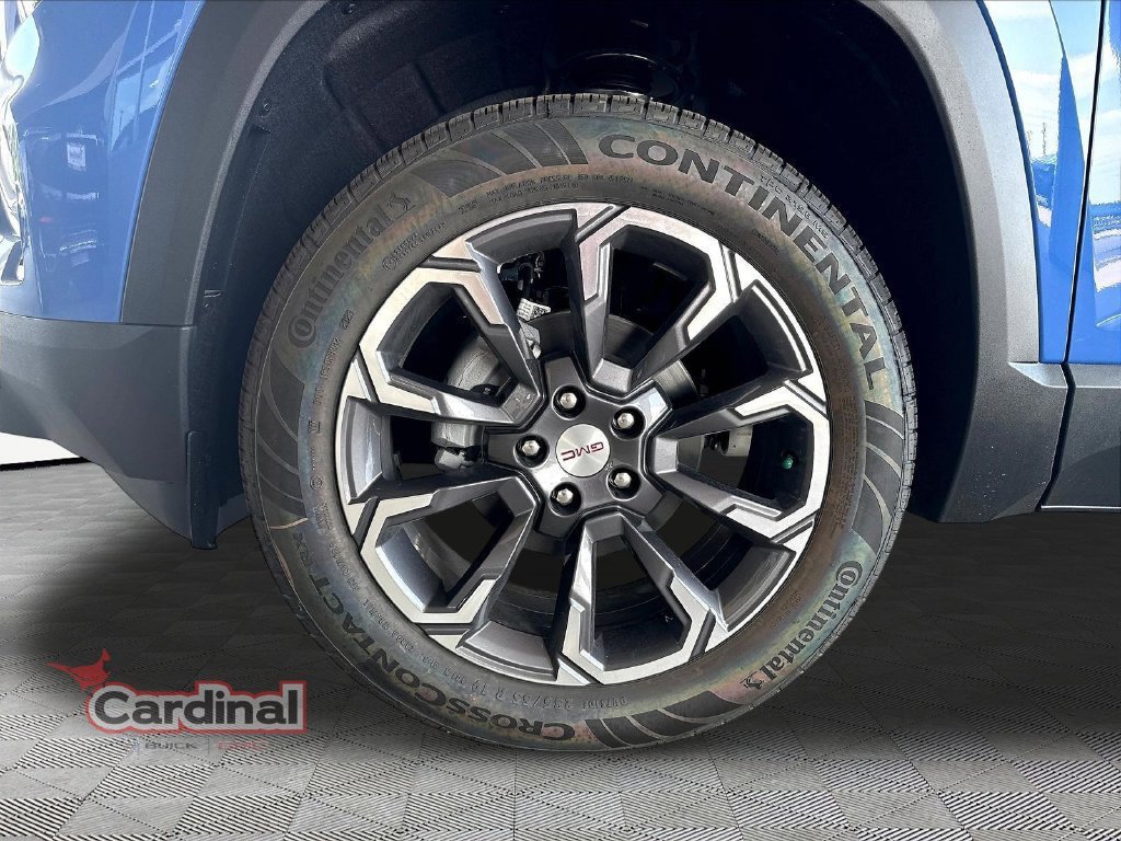 New 2027 GMC Terrain Elevation w/ Elevation Premium Package FWD image 11