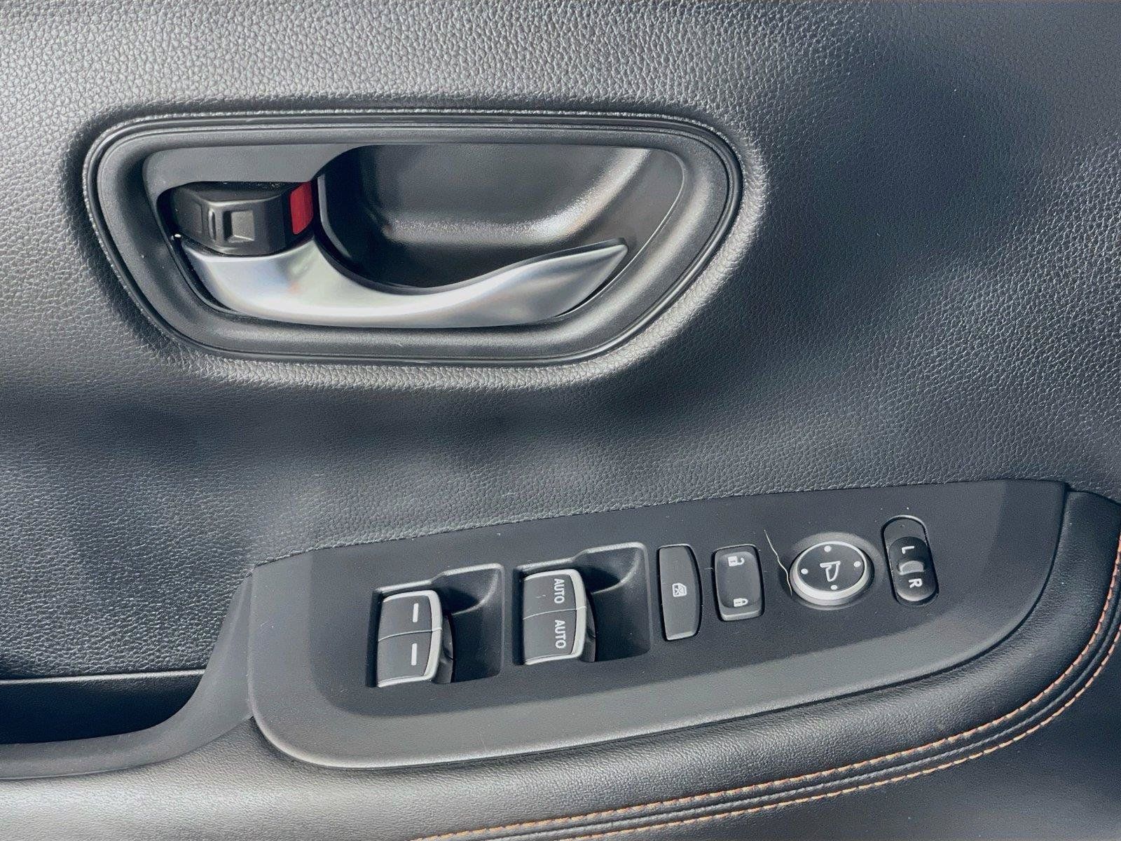Certified 2026 Honda HR-V Sport image 21
