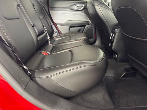 Used 2023 Jeep Compass Latitude AWD/4WD image 31