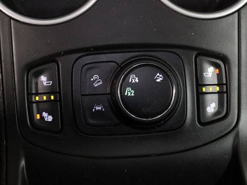 Used 2022 GMC Terrain SLE w/ Driver Convenience Package image 35