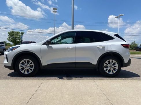 Used 2025 Ford Escape Active FWD image 8