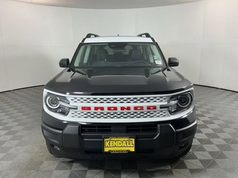 Used 2025 Ford Bronco Sport Heritage w/ Convenience Package AWD/4WD image 2