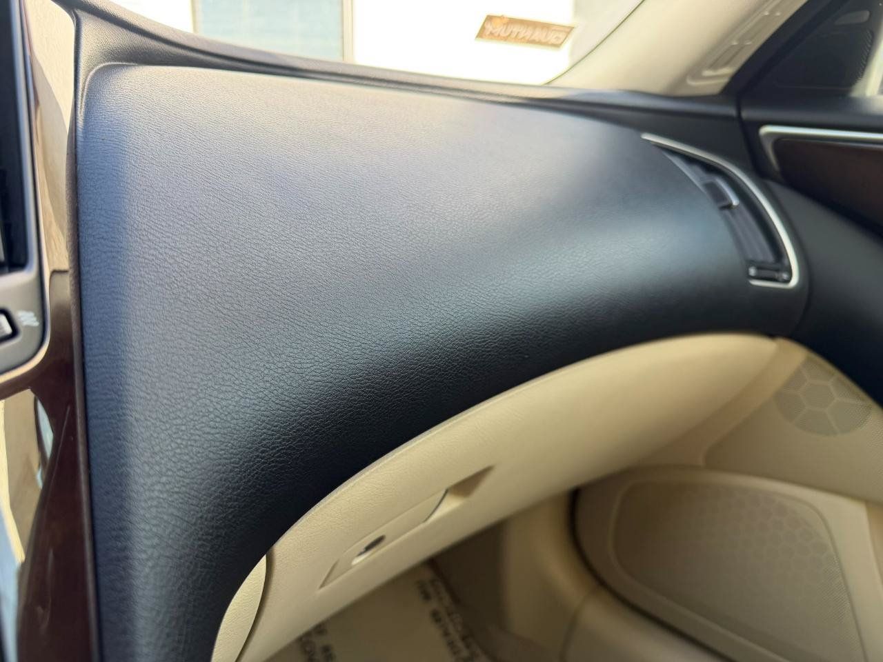 Used 2014 INFINITI Q50 Premium w/ Technology Package RWD image 39