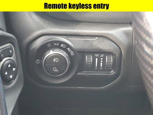 Used 2021 Jeep Gladiator Overland w/ Popular Equipment Package image 23