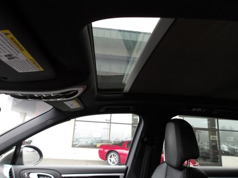 Used 2013 Porsche Cayenne image 14