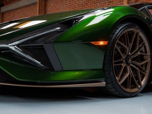 Used 2021 Lamborghini Sian Roadster AWD/4WD image 15