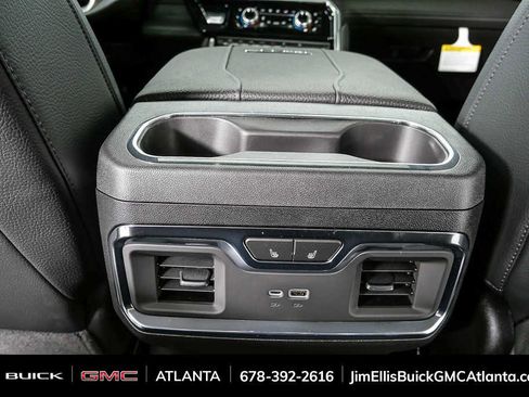 New 2026 GMC Sierra 3500 Denali w/ Denali Reserve Package image 19