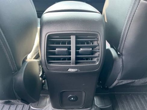 Used 2024 Ford Escape ST-Line w/ Tech Pack #1 AWD/4WD image 15