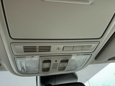 Used 2016 Honda Odyssey EX-L image 76