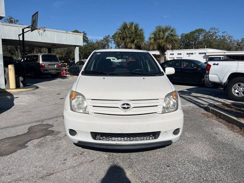 Used 2005 Scion xA image 3