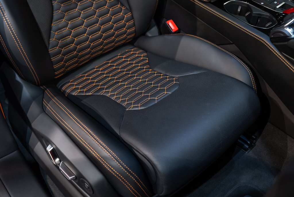 Used 2024 Lamborghini Urus S AWD/4WD image 52