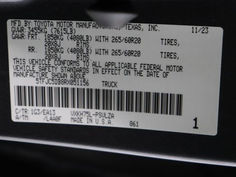 Used 2024 Toyota Tundra Limited AWD/4WD image 43